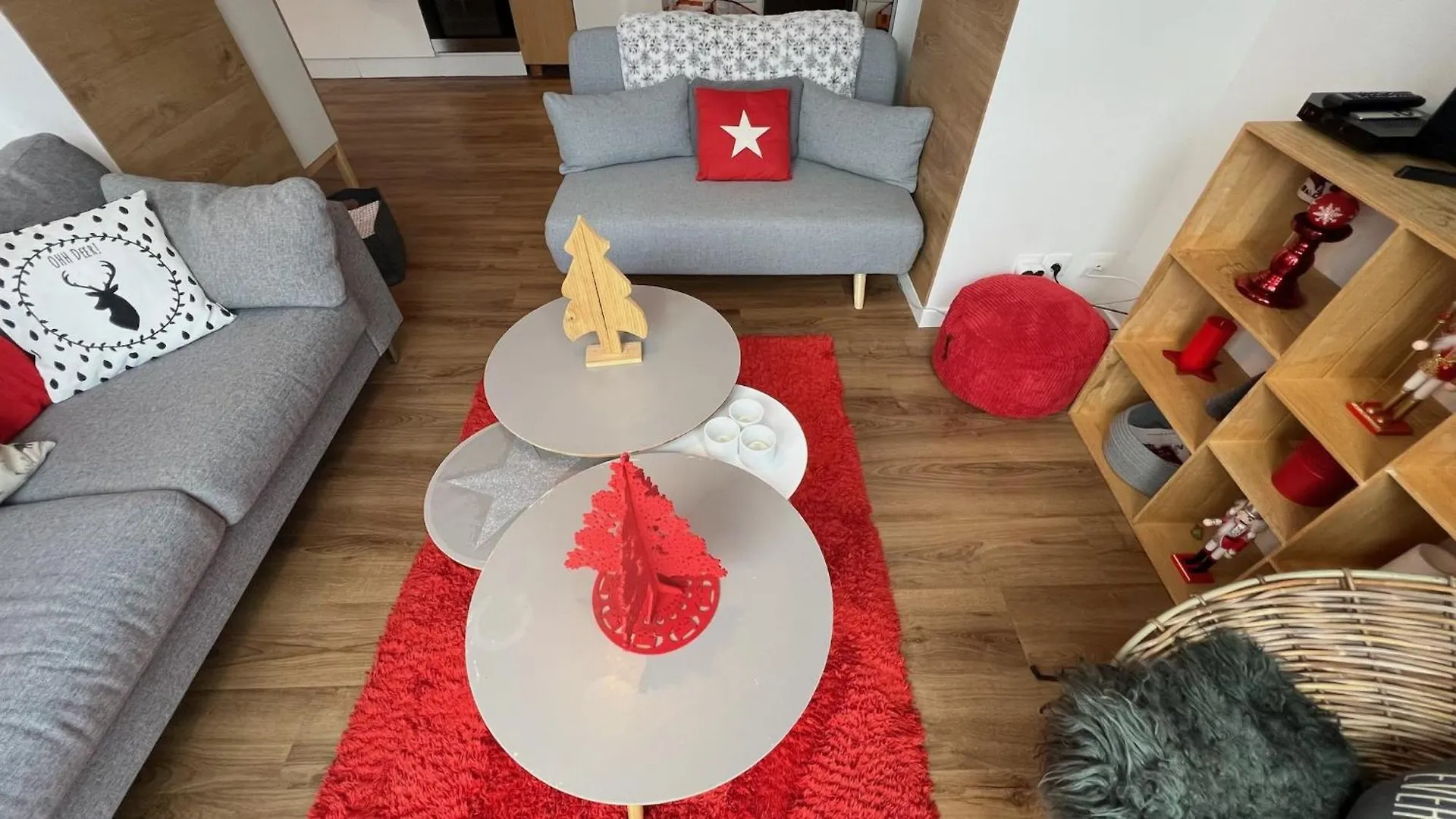 Apartment Rouge Canneberge -8 Personnes- 84M2 Vue Degagee Setaz Valloire